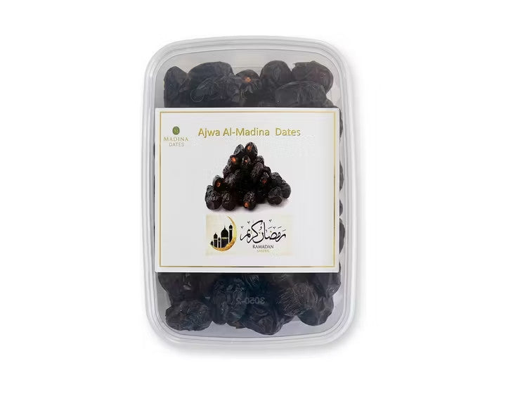 Madina Ajwa Dates Clear Box